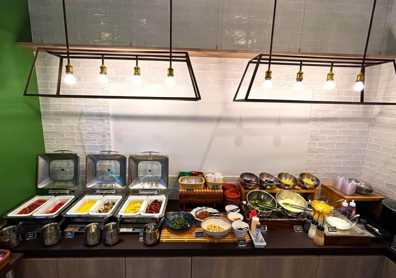 Smile Hotel Sapporo Susukino Minami Bagian luar foto